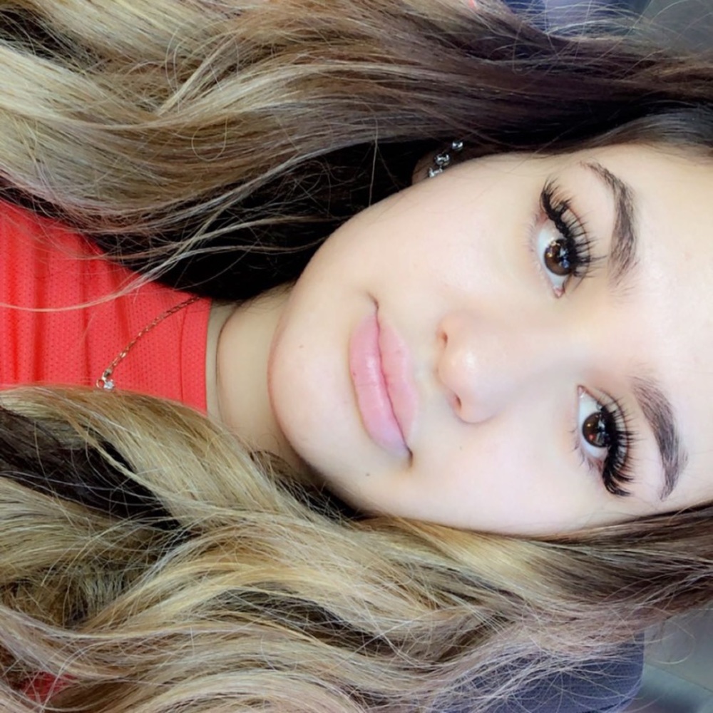 Meet your Posher, Sasha